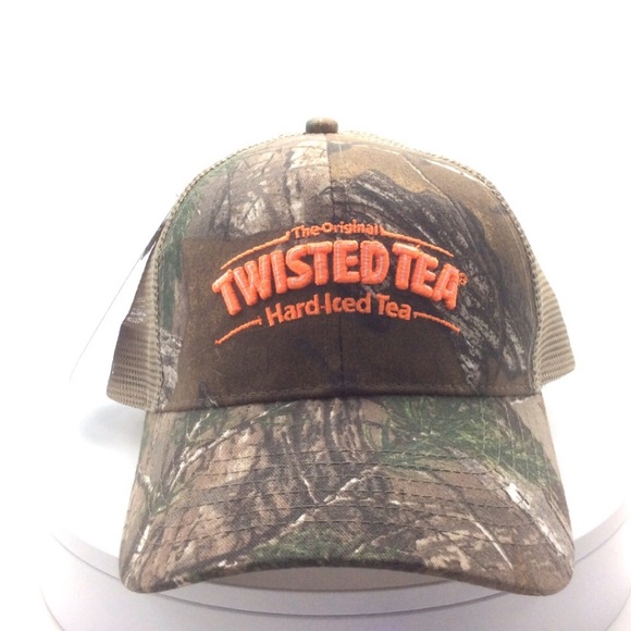 Realtree Xtra Other - Twisted Tea Realtree Xtra Camo Snapback Ballcap